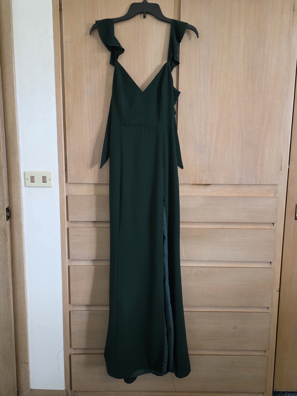 Deep Green Ruffle-Shoulder V-Neck Maxi Dress